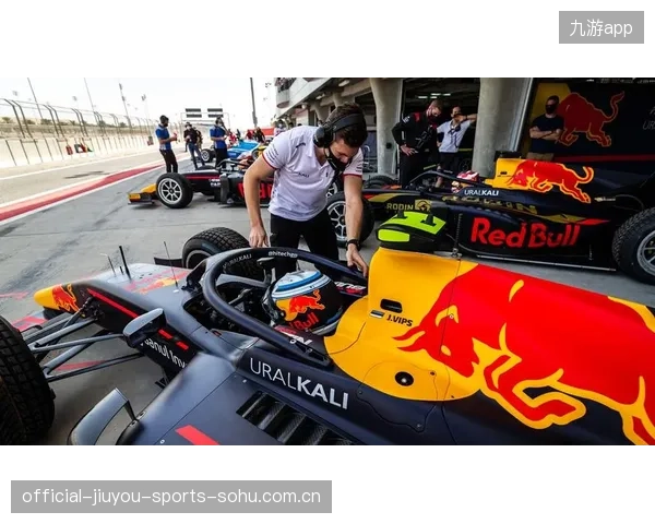 F1车队车手心理测试：如何应对极端压力？